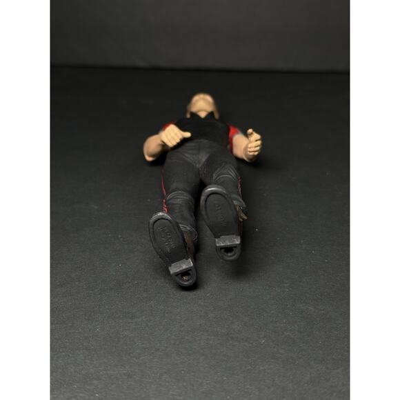 NECA Hunger Games Peeta Mellark Training Suit 7-Inch Series 2 Action Figure - Picture 5 of 7